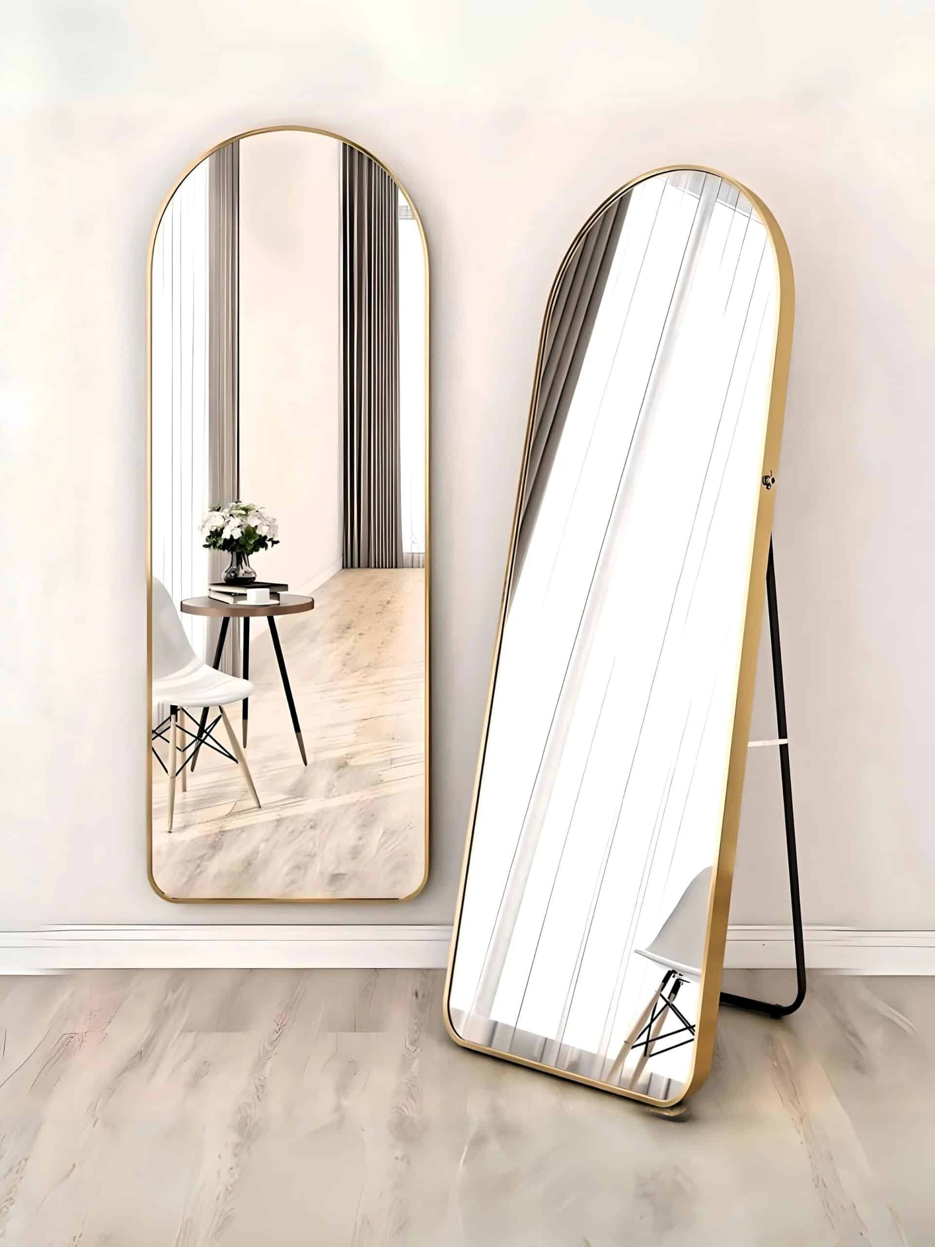 Custom branding on LED mirrors for luxury retail stores, enhancing the shopping experience. Custom branding on LED mirrors for luxury retail stores, enhancing the shopping experience.
