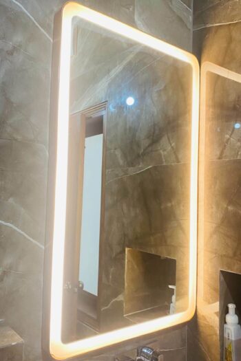Gallery 16376648662.jpeg | LightMirror.in