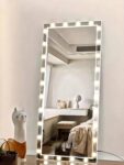 LED bulb vanity mirror