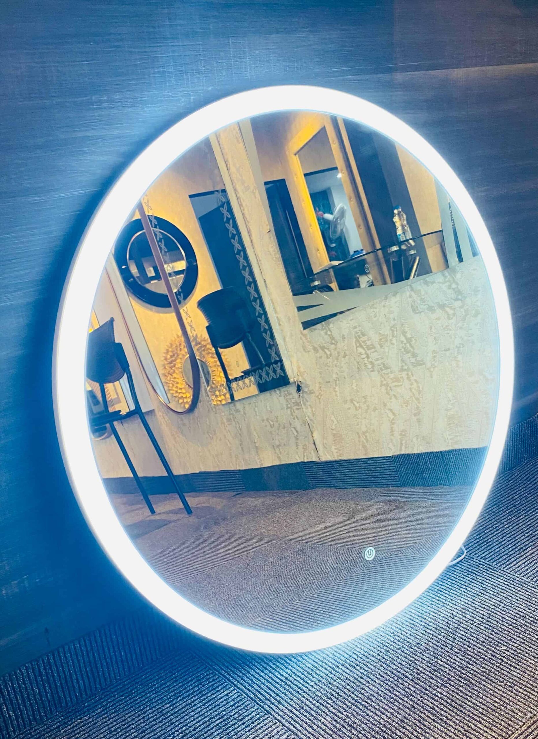 Acrylic Moon Lighted Mirror | Round White Frame | Edge Lit LED | Lightmirror.in Acrylic Moon Lighted Mirror | Round White Frame | Edge Lit LED | Lightmirror.in