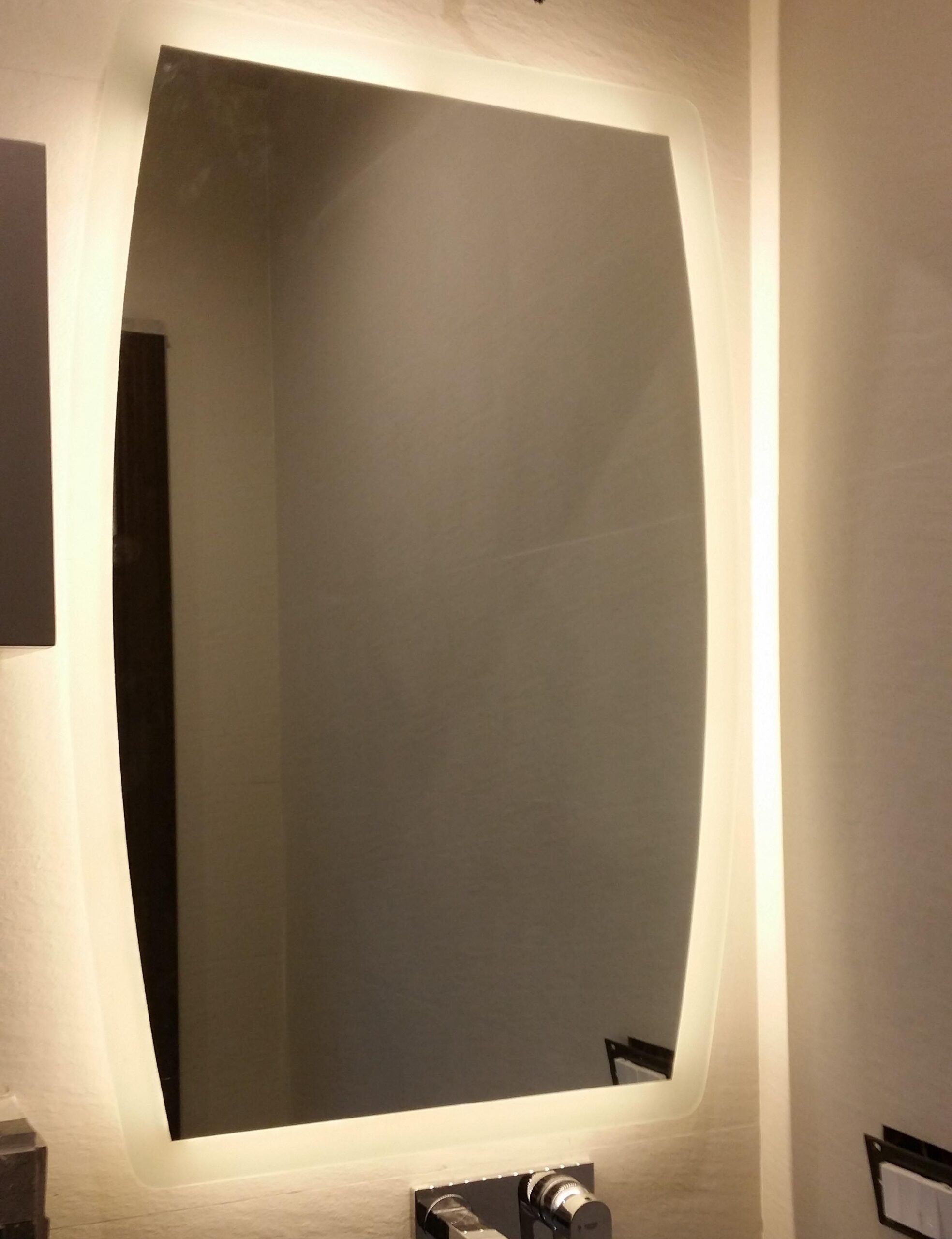 VerticalWarm 36 LED Mirror | Lightmirror.in VerticalWarm 36 LED Mirror | Lightmirror.in
