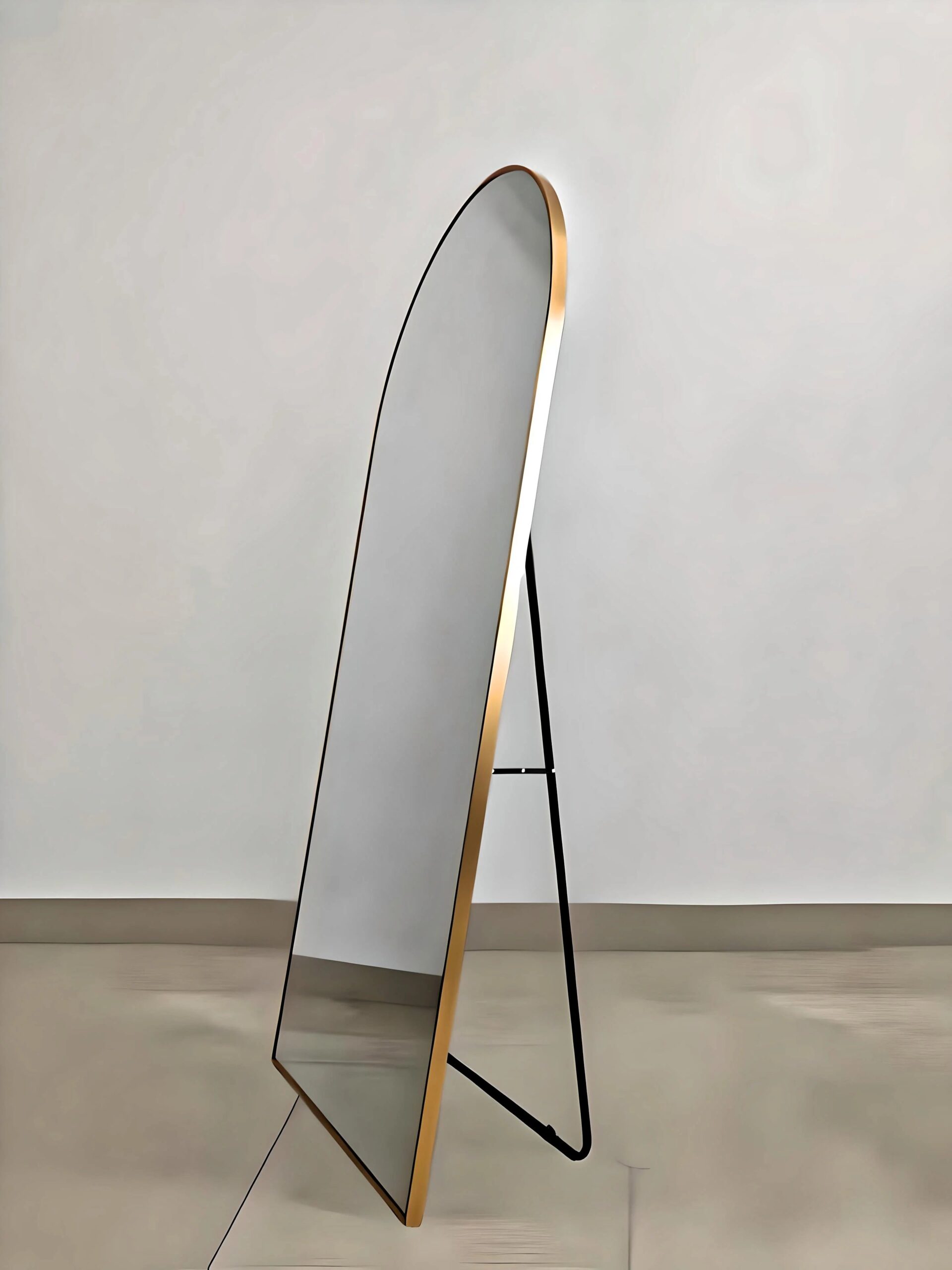 Elegant Half-Round Standing Metal Mirror - Customizable Finishes - Framed mirror | LightMirror.in Elegant Half-Round Standing Metal Mirror - Customizable Finishes - Framed mirror | LightMirror.in