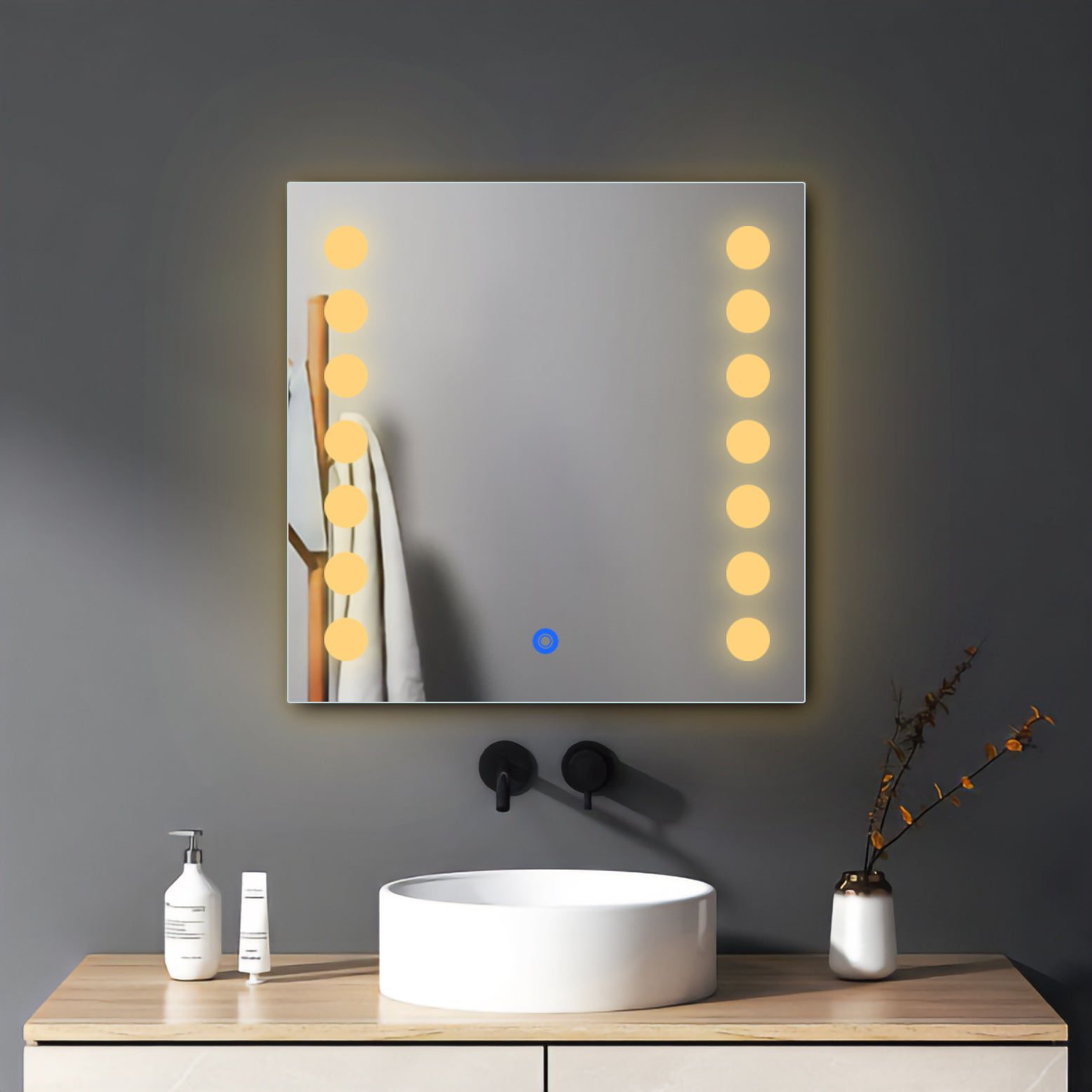 Hollywood Style LED Bathroom Mirror with Side Bulb Lighting Hollywood Style LED Bathroom Mirror with Side Bulb Lighting